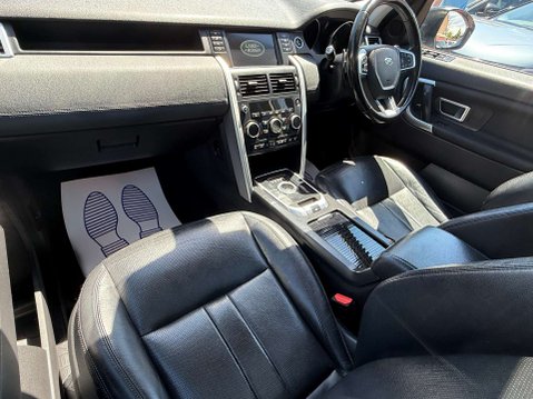 Land Rover Discovery Sport 2.0 TD4 HSE Black SUV 5dr Diesel Auto 4WD Euro 6 (s/s) (180 ps) 49