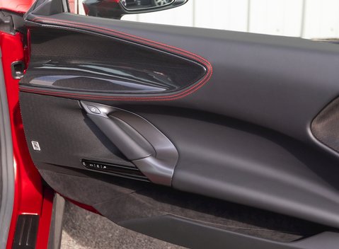 Ferrari SF90 Stradale 21