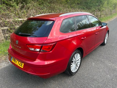 SEAT Leon TDI SE DYNAMIC TECHNOLOGY DSG 7