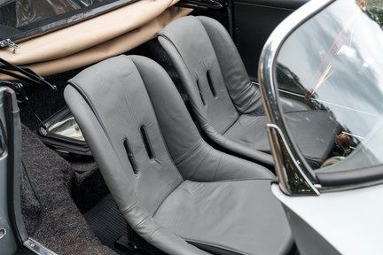 Porsche 356 Speedster 32