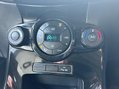 Ford Fiesta TITANIUM 26