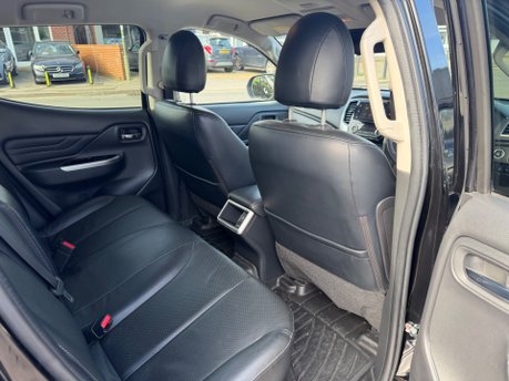 Mitsubishi L200 DI-D BARBARIAN DCB 29