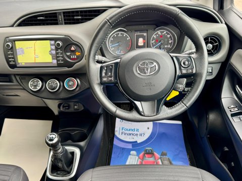 Toyota Yaris 1.5 VVT-i Icon Tech Euro 6 5dr 2