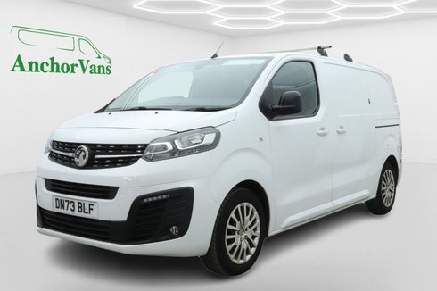 Vauxhall Vivaro SWB L1H1 Low Roof 2700 Air Con Sensors Cam EURO 6