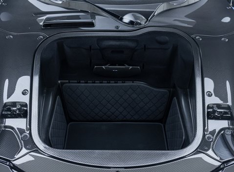 Porsche 918 Spyder 33