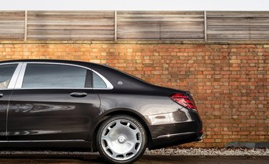 Mercedes-Benz M Class S650 34