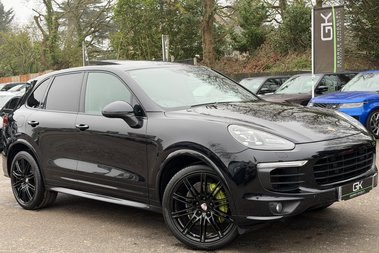 Porsche Cayenne D V6 TIPTRONIC S - REAR ENTERTAINMENT -PDLS -PAN ROOF -CAMERA -£17K EXTRAS