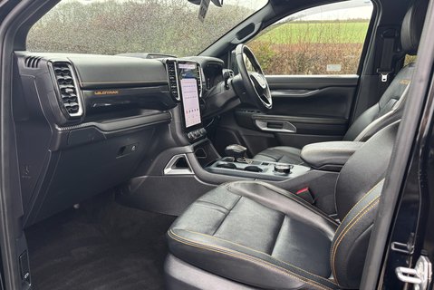 Ford Ranger Wildtrak 4x4 240 ps V6 Double Cab Pickup - Electric Roller Shutter 14