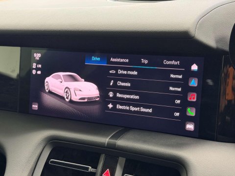 Porsche Taycan Performance Plus 93.4kWh Saloon 4dr Electric Auto RWD (476 ps) 42