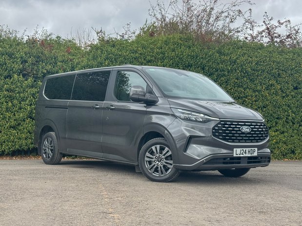 Ford Tourneo Custom (Sold) Titanium Luxe | 9 Seat | Auto | L2 LWB | Euro 6 | £34158 + VAT 30