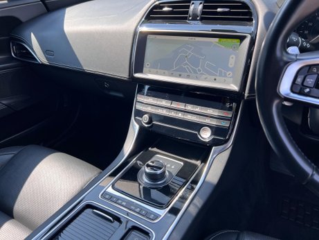 Jaguar XE 2.0i GPF R-Sport Auto Euro 6 (s/s) 4dr 19