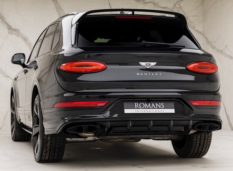 Bentley Bentayga V8 2