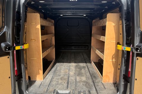 Ford Transit Custom 300 LIMITED P/V L2 H1 - NO VAT -LONG WHEEL BASE -20 INCH ALLOYS - BODYKIT 11