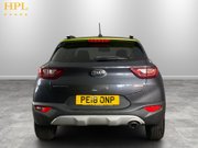 Kia Stonic 1.0 T-GDi First Edition SUV 5dr Petrol Manual Euro 6 (s/s) (118 bhp) Air Co 6