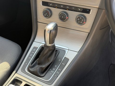 Volkswagen Golf MATCH EDITION TDI BMT DSG 23