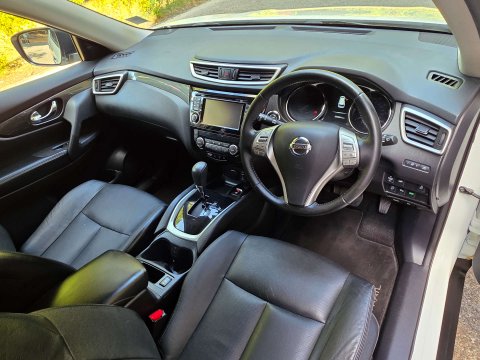 Nissan X-Trail 1.6 X-Trail Tekna dCi CVT 5dr 32