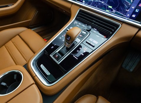 Porsche Panamera 4S E-Hybrid 22