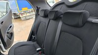 Hyundai i10 1.2 SE Hatchback 5dr Petrol Auto Euro 6 (87 ps) 37