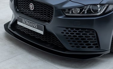Jaguar XE SV PROJECT 8 35