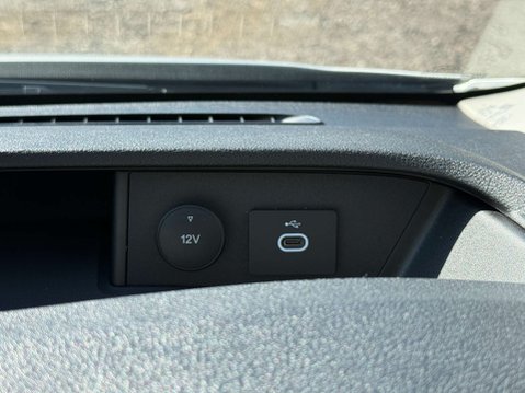 Ford Transit E-Transit 390 Trend 75kWh 32