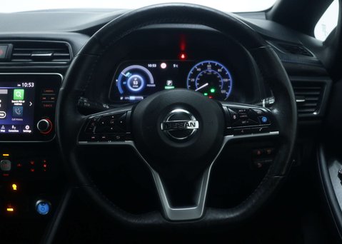 Nissan LEAF Leaf Takna 5dr 19