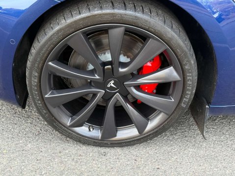 Tesla Model 3 Model 3 Performance AWD 4WD 4dr 69