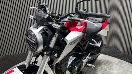 Honda CB 2020 ONLY 2K 125CC LEARNER 15BHP SPORT NEO MODEL 36