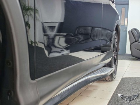 Honda CR-V 2.0 i-VTEC Black Edition Auto 4WD Euro 6 5dr 12