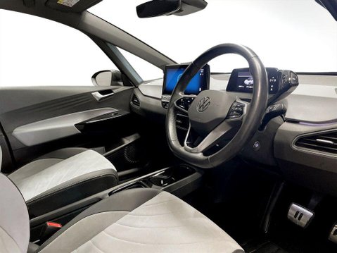 Volkswagen ID.3 Pro Performance 58kWh Family Hatchback 5dr Electric Auto (204 ps) 12