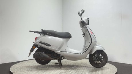 Neco Dinno 2024 125CC scooter 1