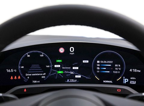 Porsche Taycan 4 Cross Turismo 17