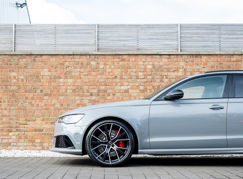 Audi RS6 Avant Performance 27