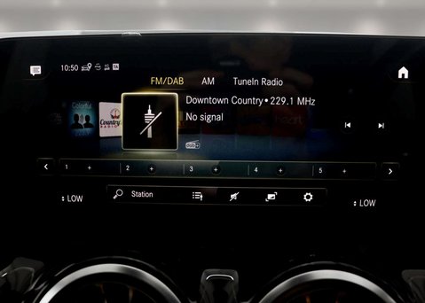 Mercedes-Benz GLA 1.3 GLA 180 AMG Line Premium Auto 5dr 23