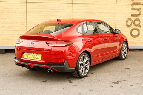 Hyundai i30 T-GDI FASTBACK N LINE PLUS NAV 2
