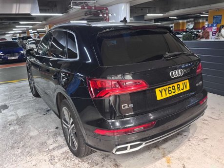Audi Q5 2.0 Q5 PHEV S Line Competition 55 TFSI E Quattro Semi-Auto 4WD 5dr 7