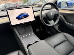 Tesla Model Y (Dual Motor) Long Range SUV 5dr Electric Auto 4WDE (384 bhp) 30