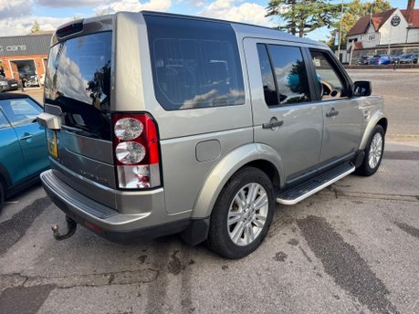 Land Rover Discovery 3.0 TD V6 HSE Auto 4WD Euro 4 5dr 12
