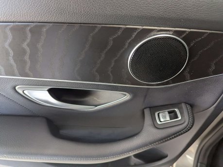 Mercedes-Benz C Class 2.0 C 220 AMG Line D Auto 4dr 44