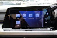 Volkswagen Golf LIFE TSI 16