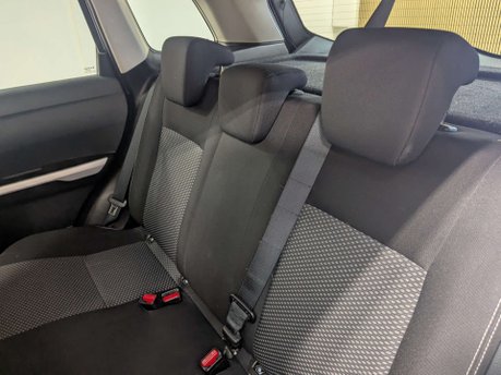 Suzuki Vitara 1.6 Vitara SZ-T 5dr 42