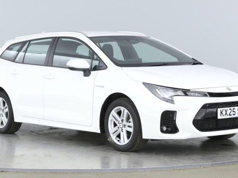 Suzuki Swace MOTION 1
