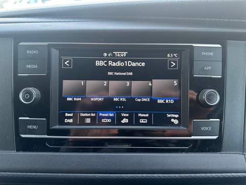 Volkswagen Transporter T30 TDI P/V HIGHLINE 19