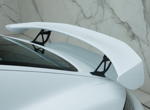 Porsche Cayman GT4 (718) 30