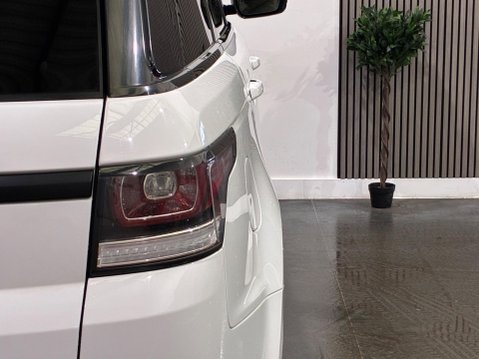Land Rover Range Rover Sport 3.0 SD V6 Autobiography Dynamic Auto 4WD Euro 6 (s/s) 5dr 20