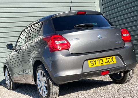 Suzuki Swift SZ-T DUALJET MHEV 10