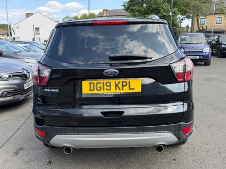 Ford Kuga ZETEC TDCI 5
