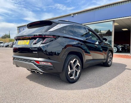 Hyundai TUCSON 1.6 Tucson Premium TGDi HEV Auto 5dr 79