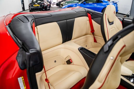 Ferrari Portofino 3.9 Portofino Semi-Auto 2dr 35