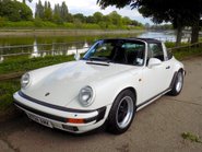 Porsche 911 CARRERA 3.2 TARGA 38
