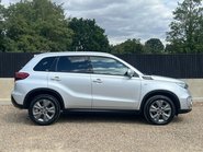 Suzuki Vitara SZ-T BOOSTERJET MHEV 5